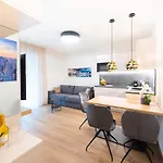 Citypointapartments-park